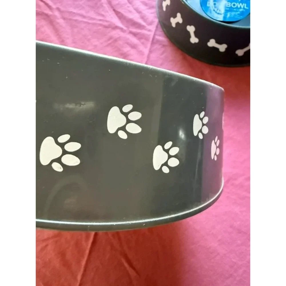 Paws N Claws Plastic Dog Bowls Set of 2 Paw Print Bone Grey 49 oz